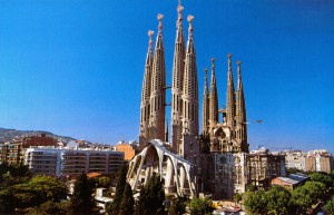 120531130140_sagrada-familia