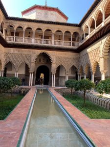 Un imagen dentro del Real Alcazar de Sevilla 