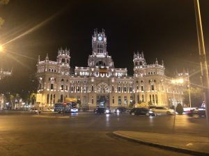 El Ayuntamiento de Madrid por la noche