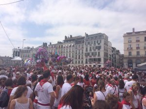 Red and white for Les Fêtes de Bayonne